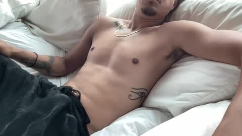Snapshot of g00ndaddy chatting on 04.25.26 G00NDaddy online show from 04.25.26