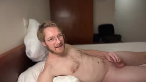 Snapshot of g00nst4r chatting on 12.25.24 g00nst4r online show from 12.25.24