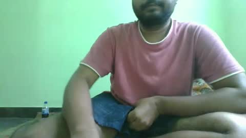 Snapshot of g0lu_ chatting on 12.30.24 Nunnu online show from 12.30.24
