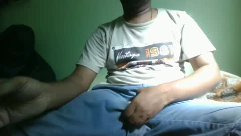 Snapshot of g0lu_ chatting on 02.03.25 Nunnu online show from 02.03.25