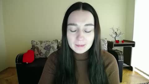 Jaklin online show from 11.05.25