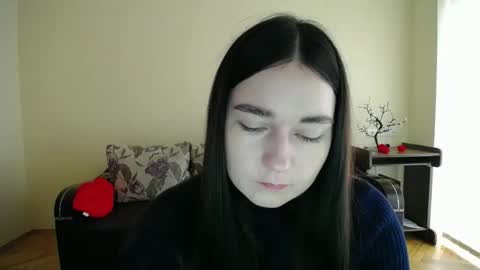 Jaklin online show from 11.28.25