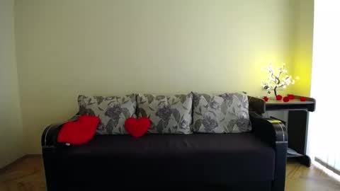 Jaklin online show from 04.27.26
