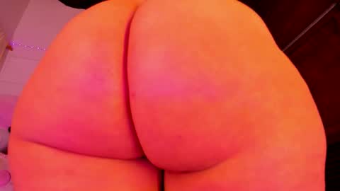 G A B R I E L A   online show from 03.30.26