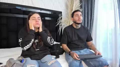 Gabby And Dominic online show from 07.30.26