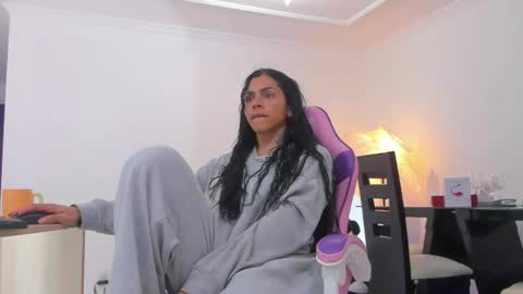 Snapshot of gabbygrey1 chatting on 05.13.26 Gabby Grey online show from 05.13.26