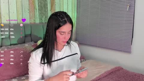 Snapshot of gabi_boom chatting on 12.19.24 Gabriela  online show from 12.19.24
