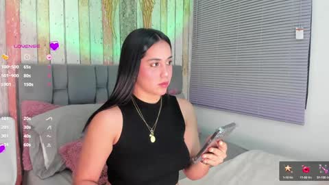 Snapshot of gabi_boom chatting on 01.09.25 Gabriela  online show from 01.09.25