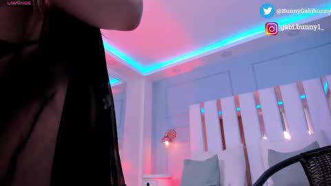 Gabi  online show from 06.04.26