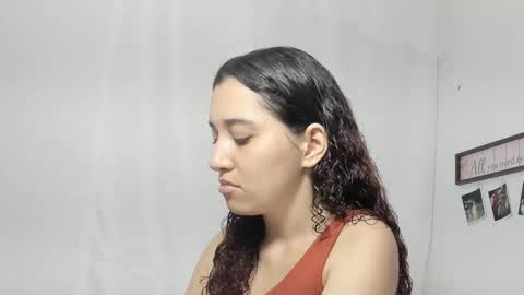 Snapshot of gabriela_duarte chatting on 12.03.24 Gabi online show from 12.03.24