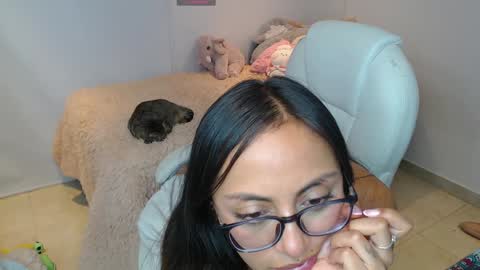 Snapshot of gabriela_morales01 chatting on 12.06.24 .  online show from 12.06.24