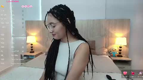 Snapshot of gabriela_vargas chatting on 06.12.26 Gabriela Vargas online show from 06.12.26