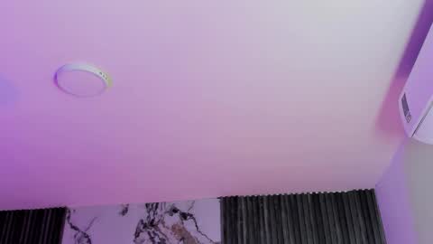 Gabriela Kassi online show from 02.28.26