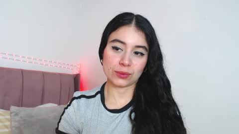 Snapshot of gabrielarossa chatting on 06.15.26 GabrielaRossa online show from 06.15.26