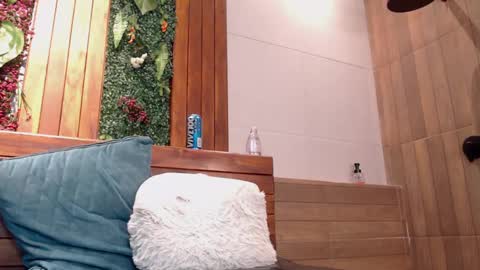 gabriell_ramirez_ online show from 01.30.25