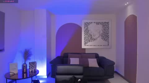 Gabriella Lee online show from 07.02.26