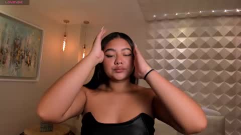 Gabriella Lee online show from 07.19.26