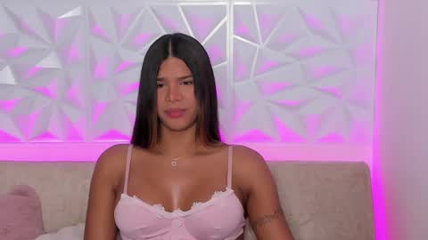 Gabriela  online show from 09.11.25