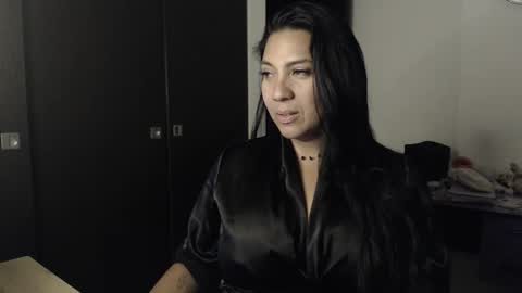 Snapshot of gaby_bluexx chatting on 04.21.26 Gaby Blue online show from 04.21.26