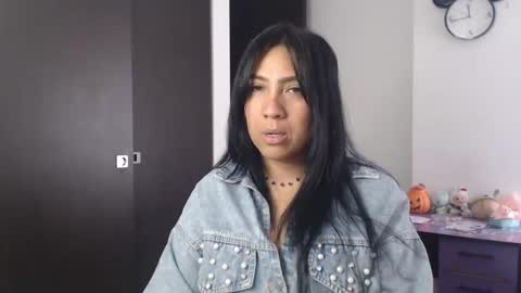 Snapshot of gaby_bluexx chatting on 05.04.26 Gaby Blue online show from 05.04.26
