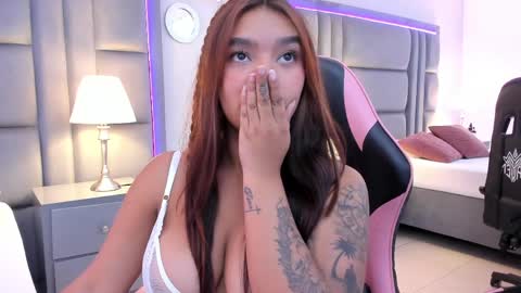 gabymoreau online show from 05.13.26