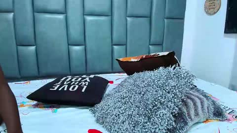 gabystom online show from 11.14.25