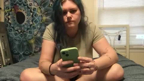 Eryn online show from 12.18.25