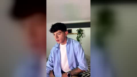 Snapshot of gaelgarcia07 chatting on 02.01.26 Gael Garca online show from 02.01.26