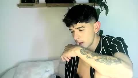 Snapshot of gaelgarcia07 chatting on 02.13.26 Gael Garca online show from 02.13.26