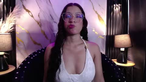 Briana  online show from 06.08.26