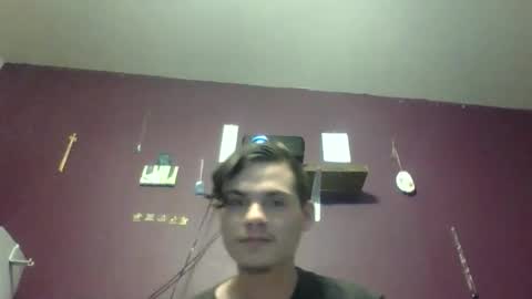Snapshot of gainesjeremiah92 chatting on 04.21.26 gainesjeremiah92 online show from 04.21.26