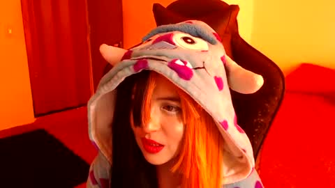 Kate 3 online show from 07.23.26