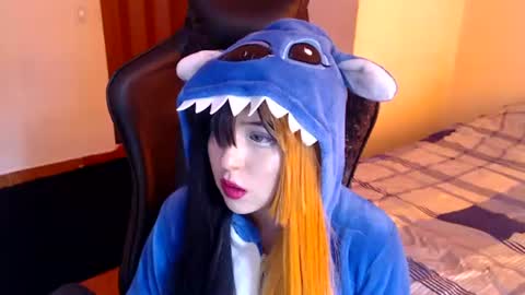 Kate 3 online show from 07.25.26