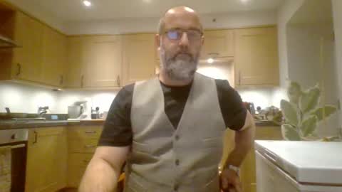 Snapshot of galacx chatting on 12.07.24 galacx online show from 12.07.24