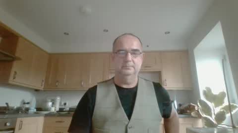 Snapshot of galacx chatting on 12.15.24 galacx online show from 12.15.24