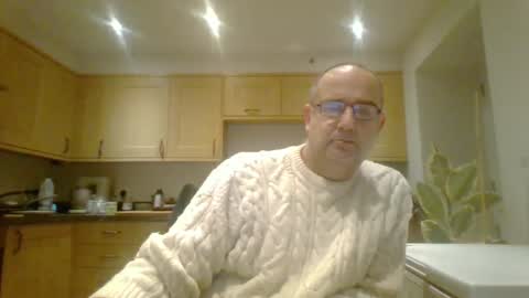 Snapshot of galacx chatting on 12.16.24 galacx online show from 12.16.24