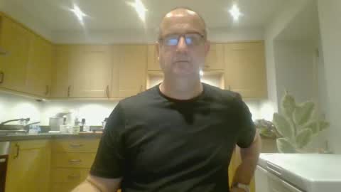 Snapshot of galacx chatting on 12.17.24 galacx online show from 12.17.24