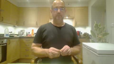 Snapshot of galacx chatting on 01.11.25 galacx online show from 01.11.25