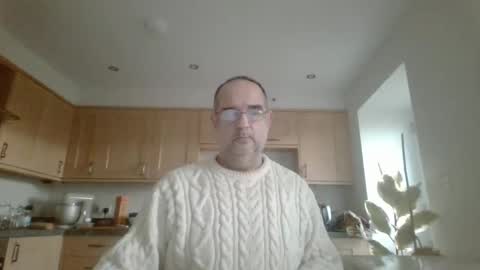 Snapshot of galacx chatting on 01.12.25 galacx online show from 01.12.25