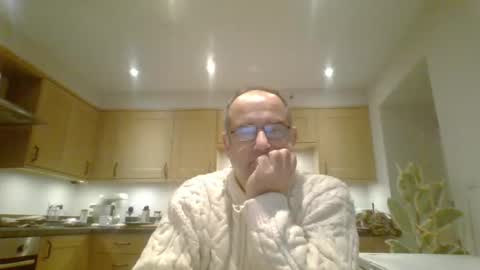 Snapshot of galacx chatting on 01.27.25 galacx online show from 01.27.25