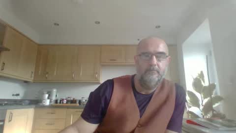 Snapshot of galacx chatting on 03.01.25 galacx online show from 03.01.25