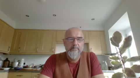 Snapshot of galacx chatting on 09.17.25 galacx online show from 09.17.25