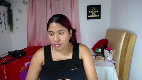 Snapshot of galdot_sex chatting on 02.04.25 Galdo online show from 02.04.25