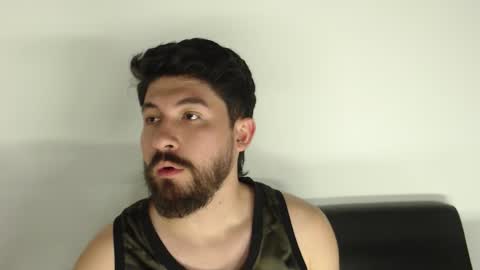 Snapshot of galit_g chatting on 12.03.25 Gari online show from 12.03.25