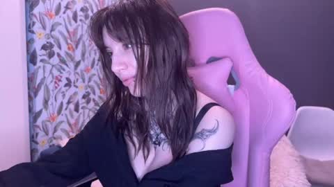 Snapshot of gamachu_ulfinaa chatting on 05.04.26 GaamachuuUlfinaa online show from 05.04.26