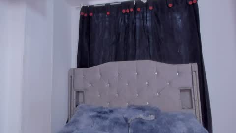 game with lesbians  online show from 06.26.26