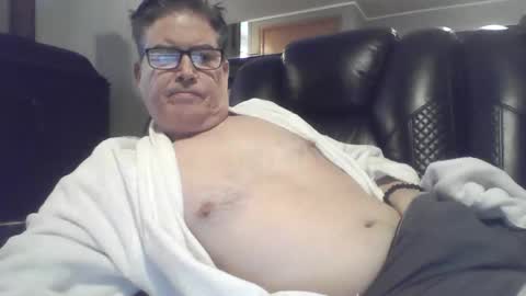 Snapshot of gameon1969 chatting on 02.10.25 gameon1969 online show from 02.10.25