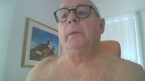 Snapshot of gamin68 chatting on 01.27.25 gamin68 online show from 01.27.25