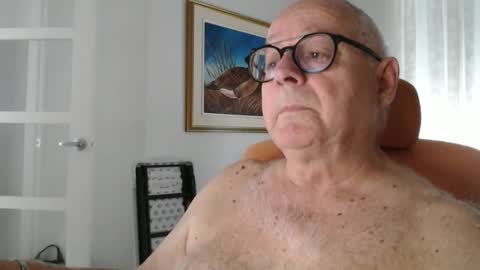 Snapshot of gamin68 chatting on 09.26.25 gamin68 online show from 09.26.25