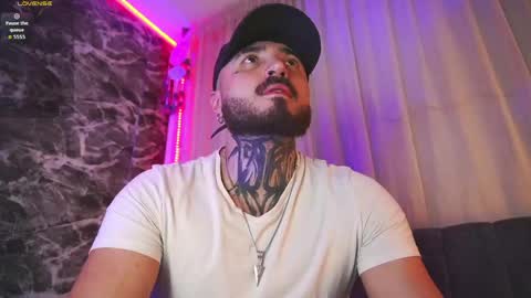 Chris  Dont forget to gift me thumb up Its very important to me and makes me happy AF  online show from 04.15.26